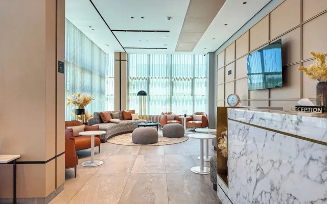 Mh Hotel