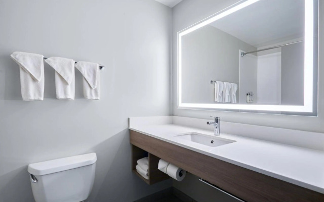 Holiday Inn Express Hotel & Suites SWIFT CURRENT by IHG