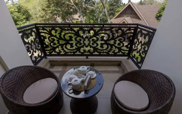 Hermosa Garden Hotel