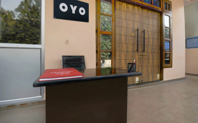 Super Hotel O by OYO Shubham Paradise