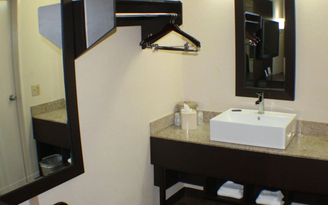 Red Roof Inn PLUS+ Nashville Fairgrounds