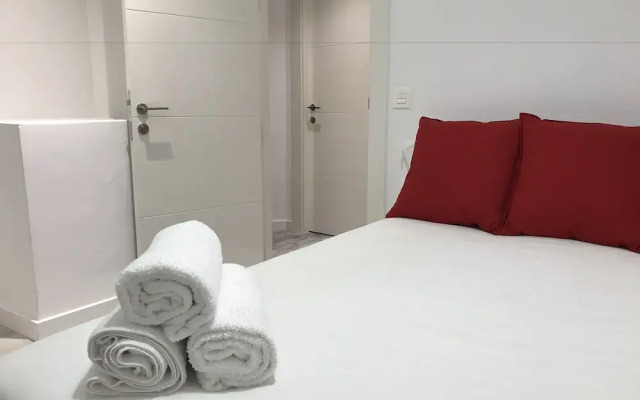 Smart-Tech Plaza Apartment