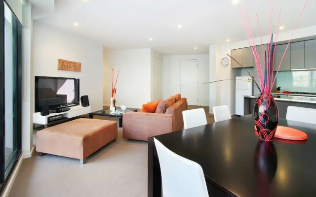 Spacious Bayside Lifestyle