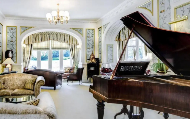 The Mansion House Hotel