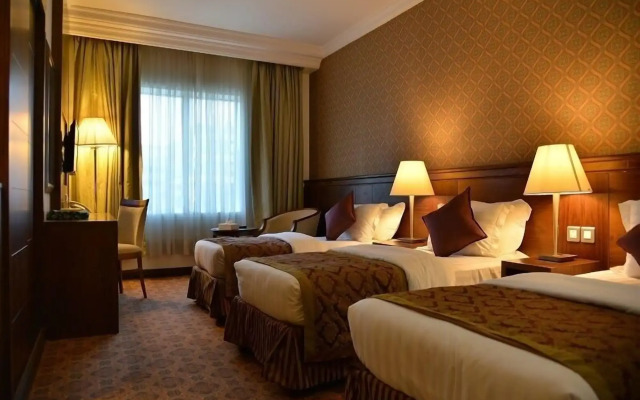 Nozol Royal Inn Hotel