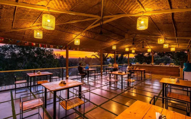 The Hosteller Goa, Arpora