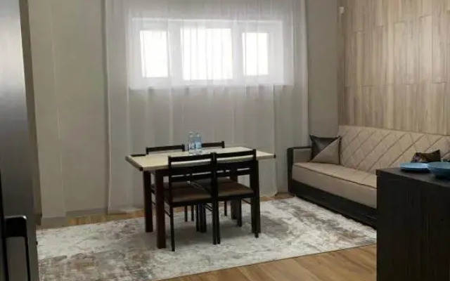 QonaQ Apart