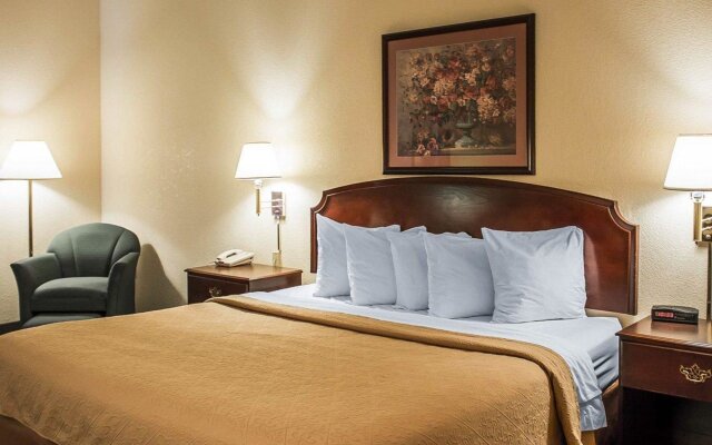 Quality Inn & Suites Bellville - Mansfield