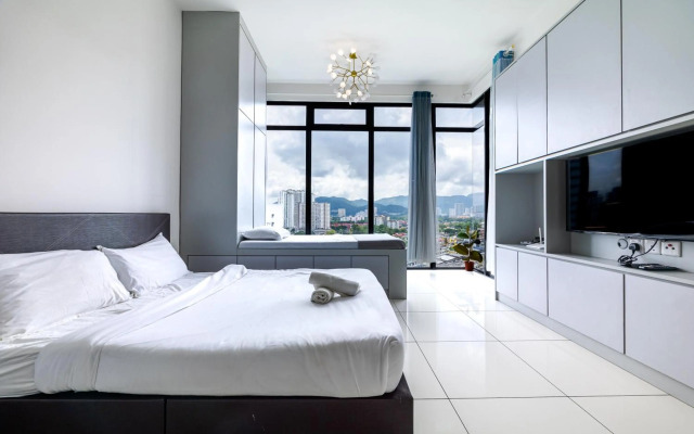 13a-Georgetown Beacon Executive Suites #Infinity Pool