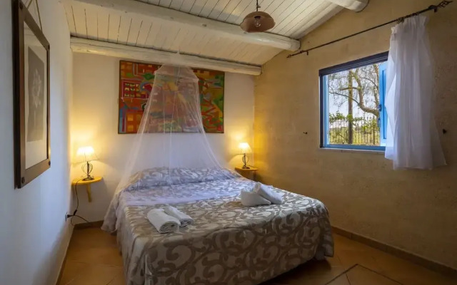 Villa Retreat With Mesmerizing sea View