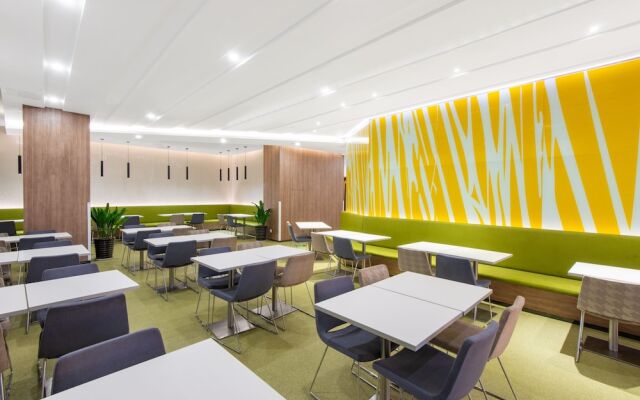 Holiday Inn Express Yancheng City Center