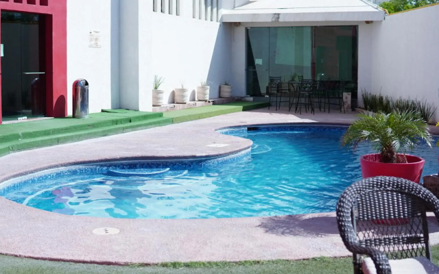 Hotel Colon Plaza Business Class