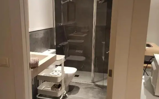 Apartamento independiente con jardín privado