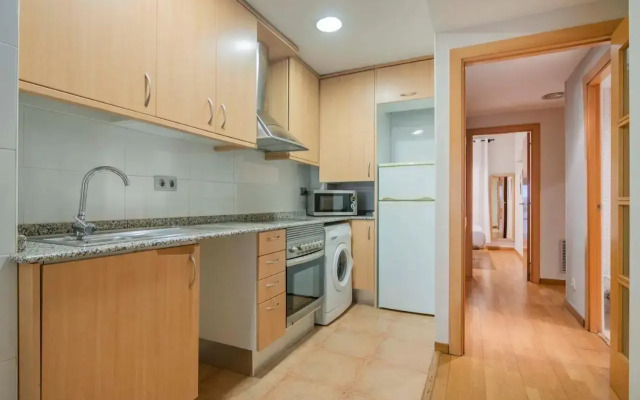 Modern and bright apartment in Eixample 1-2