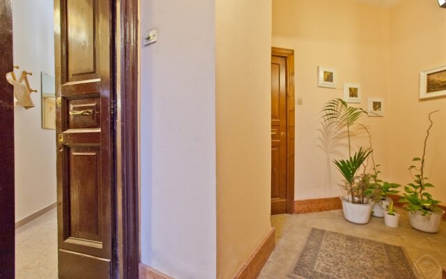 Trastevere Market Apartments