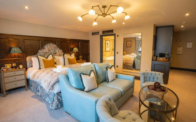 Salisbury Arms Hotel