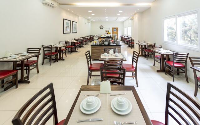 Hotel Tainá - Aeroporto Cuiabá