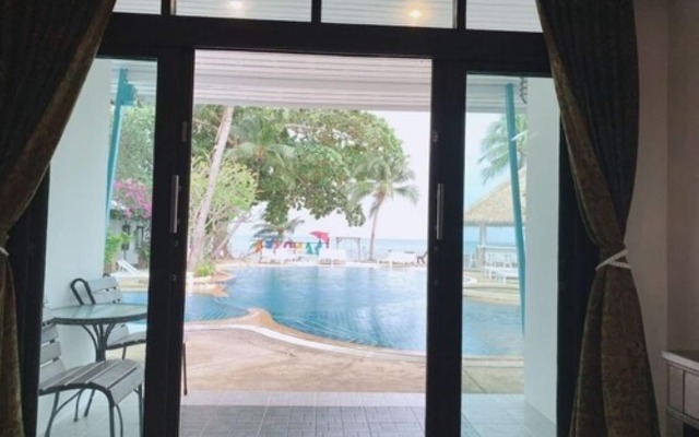 Sand Sea Beach Resort