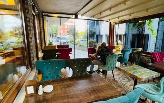 Liman Hotel