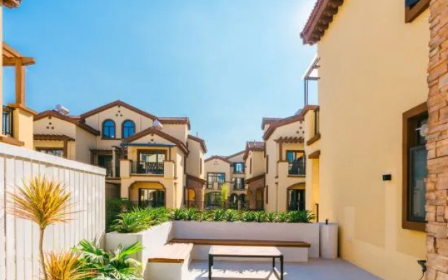 Huizhou Longmen Nankunshan Health Valley Yunle Hot Spring Holiday Villa