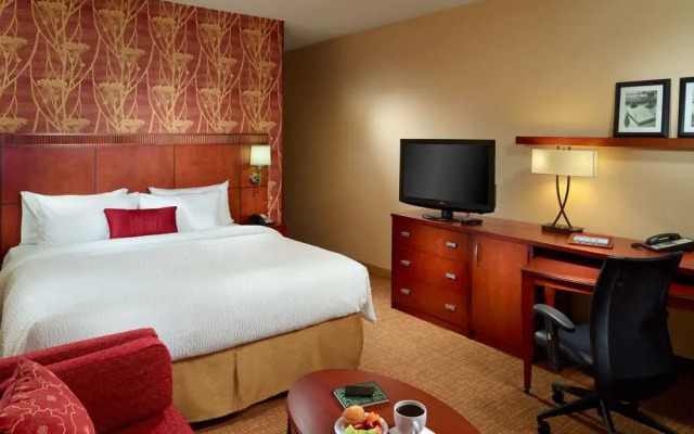 Courtyard Birmingham Homewood