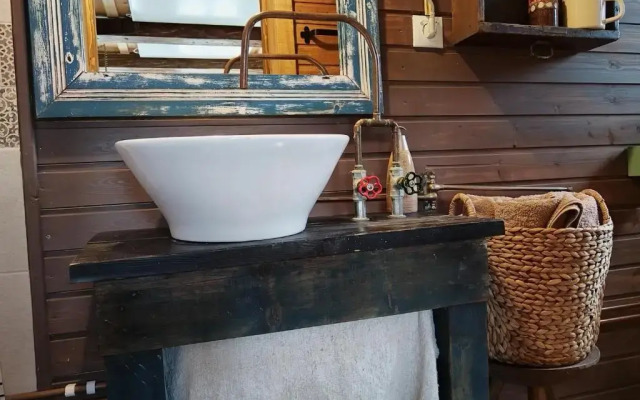 Big family Apartment in Breb's Cosy Barn