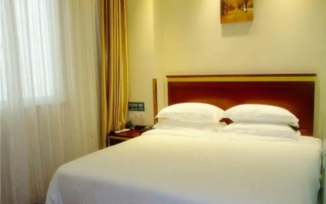 GreenTree Inn Guangzhou Jichang Road Express Hotel