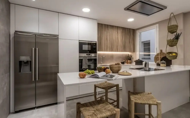 Carmona - 3 Bedrooms in Salamanca