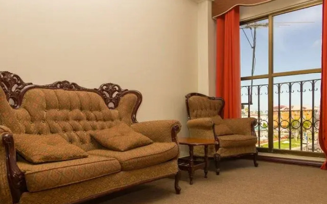 Regency Suites Hotel
