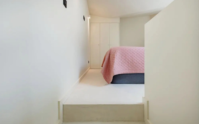 Minimalist Loft at Terracotta Collection