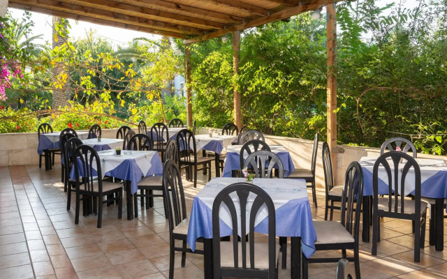 Gorgona Hotel