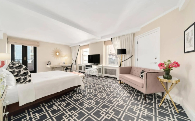 The Lexington Hotel, Autograph Collection