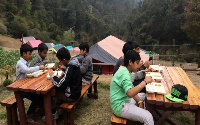 Camp Pine Riviera