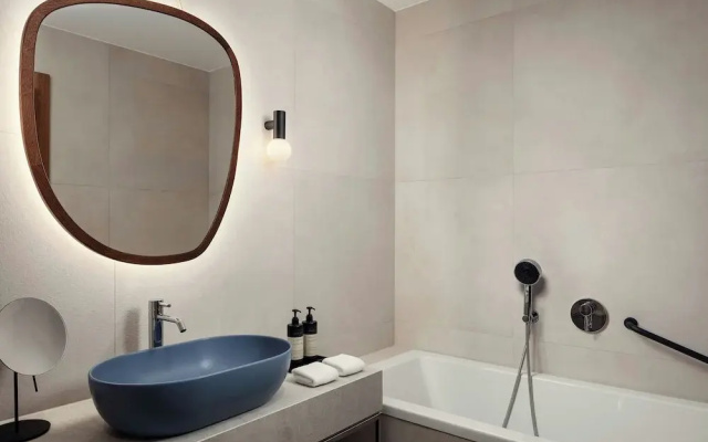 The Isolano, Cres, Autograph Collection