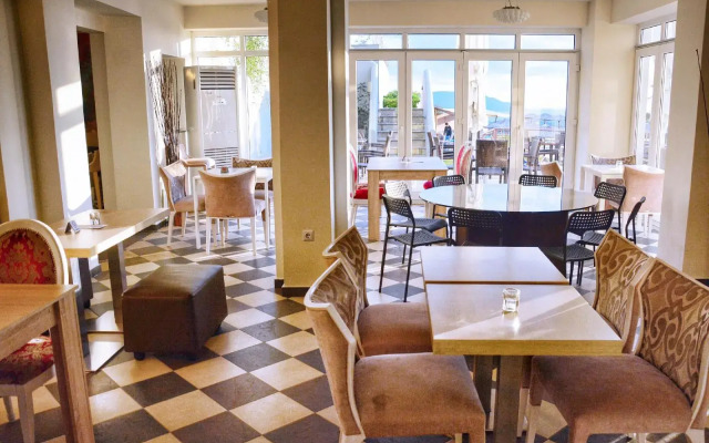 Filion Eco Hotel