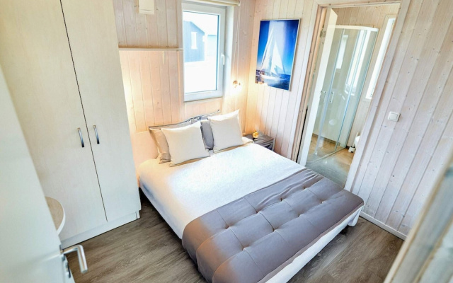 4 Star Holiday Home in Friedrichkoog
