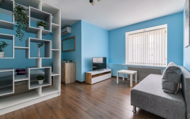 Питер Пэлас на ул. Маяковского, д. 6