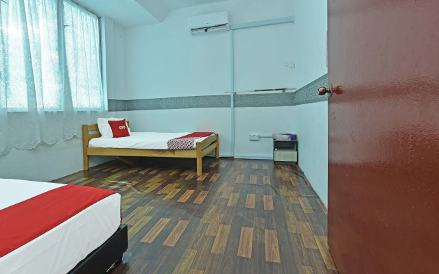 SPOT ON 90181 Cz Classic Hotel