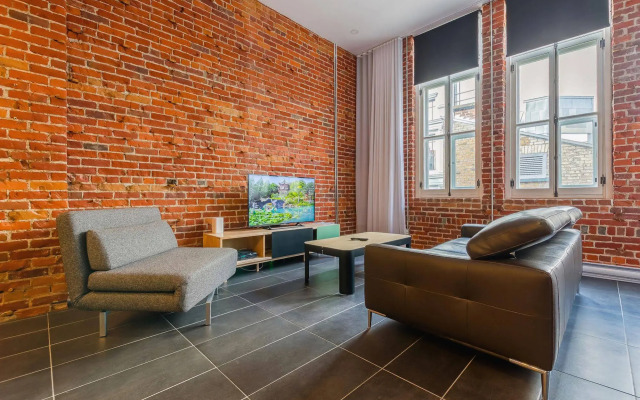Les Lofts du Trésor - By Les Lofts Vieux-Quebec