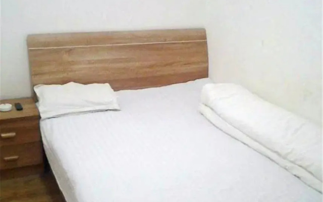 Datong Xinyue Inn