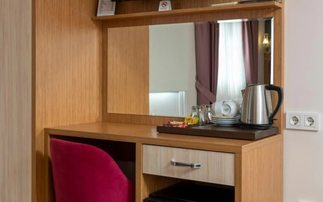 Know Hotel & Hostel