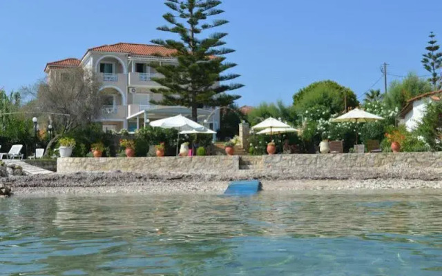Stephania Apartments