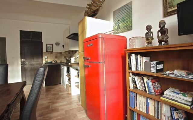 La Bonne Etoile - The Good Star