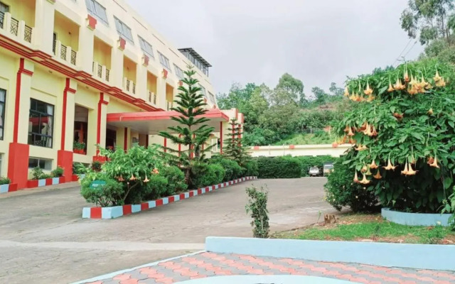 The Monarch Hotel