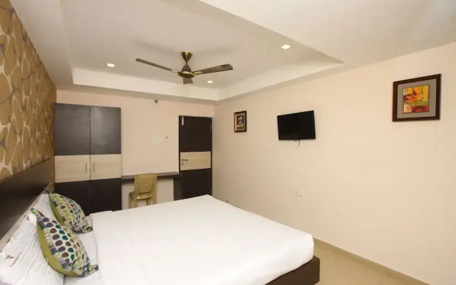OYO 9659 Hotel RR Grand