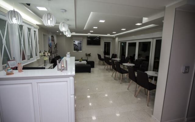Villa Rita Apartments