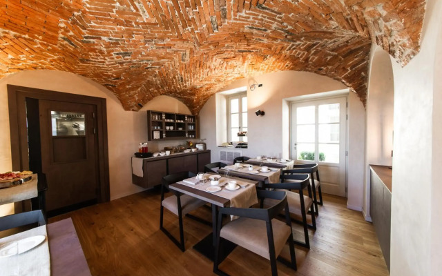 Relais San Vigilio al Castello