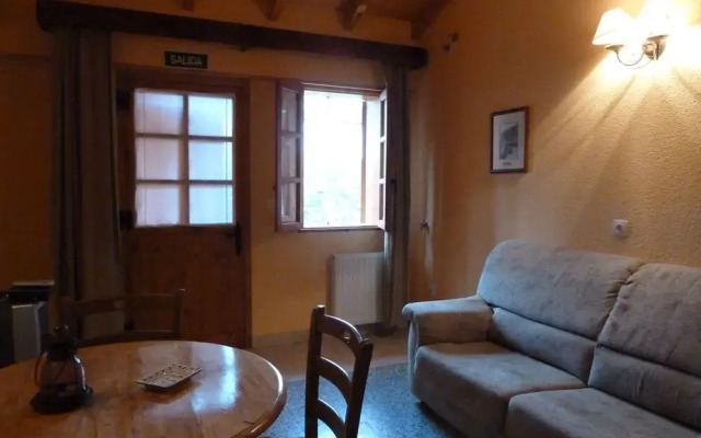 Apartamentos Camping La Barguilla