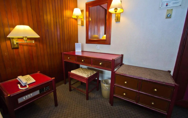 Hotel Fortuna (Closed)