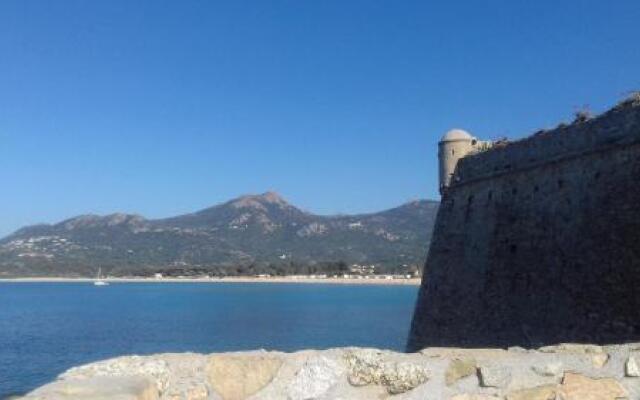 U Castellu Guesthouse